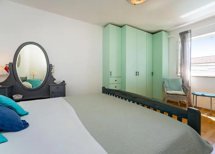 Ulica Pazar I Ferienhaus Sveti Filip i Jakov