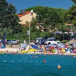 Ulica Pazar I * Sveti Filip i Jakov