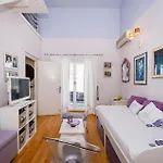 Ulica Pazar I بيت للعطل
